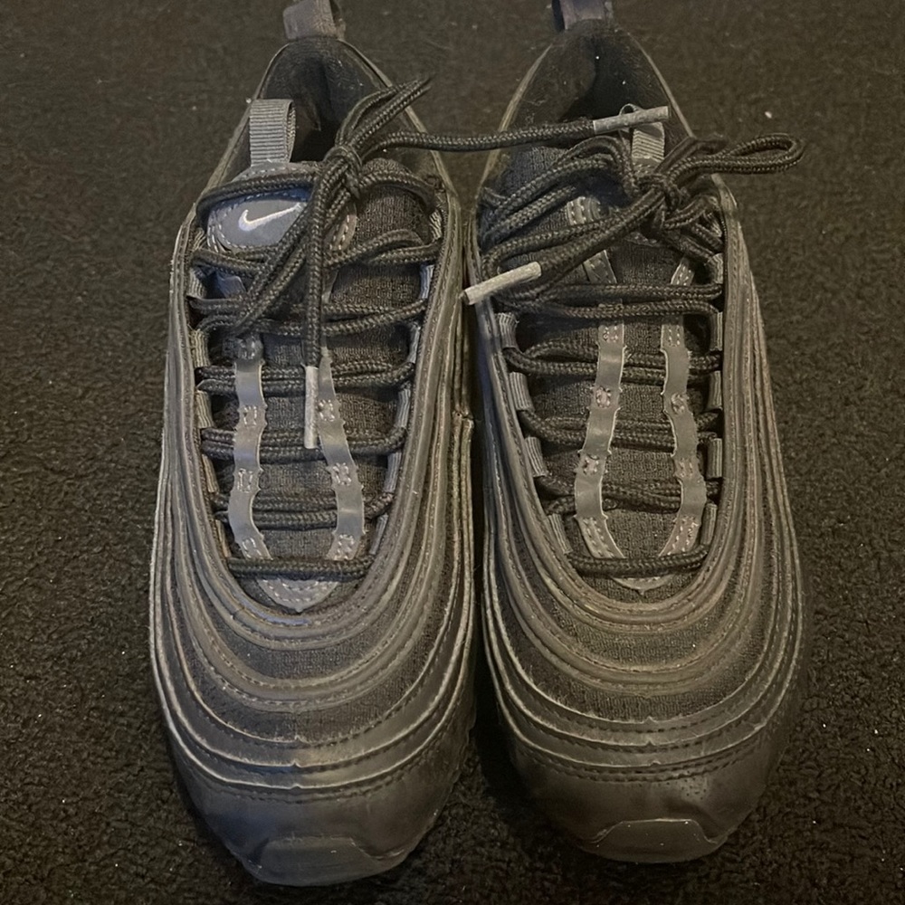 Kids Nike air max size 4y